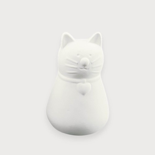 MIZU – zestaw solniczka i pieprzniczka kot, ceramika biskwitowa, 3 i 2 otwory, zatyczki gumowe, wypał 1050°C, H 8 cm