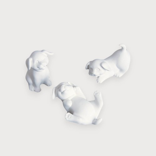 zestaw trzech figurek ceramicznych piesków do malowania